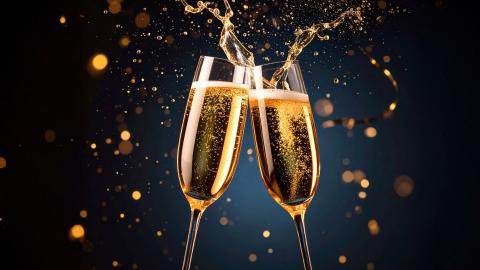 Champagne o'clock