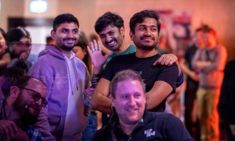 Gäste Männer Gambling Festival