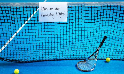 Gambling Night Tennis